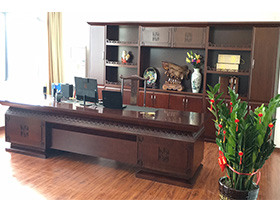 天?？偛棉k公家具